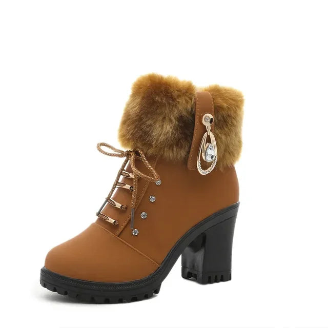 Bota Feminina de Inverno em Couro Legítimo - Glacia