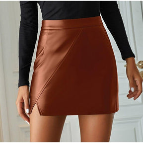 Saia de Couro Luvic - LUV Mulher - LF111 - Saia de Couro Luvic - Marrom - P -